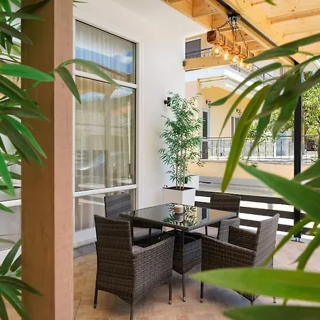 Villa Aesthesis Luxury Retreat *