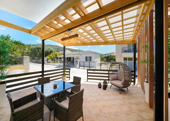 Villa Aesthesis Luxury Retreat